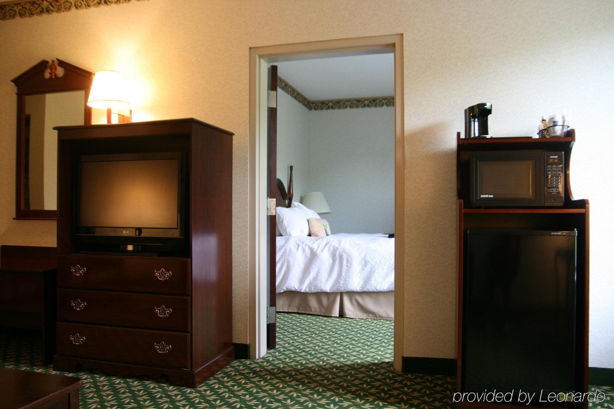 Hampton Inn Danville Room photo